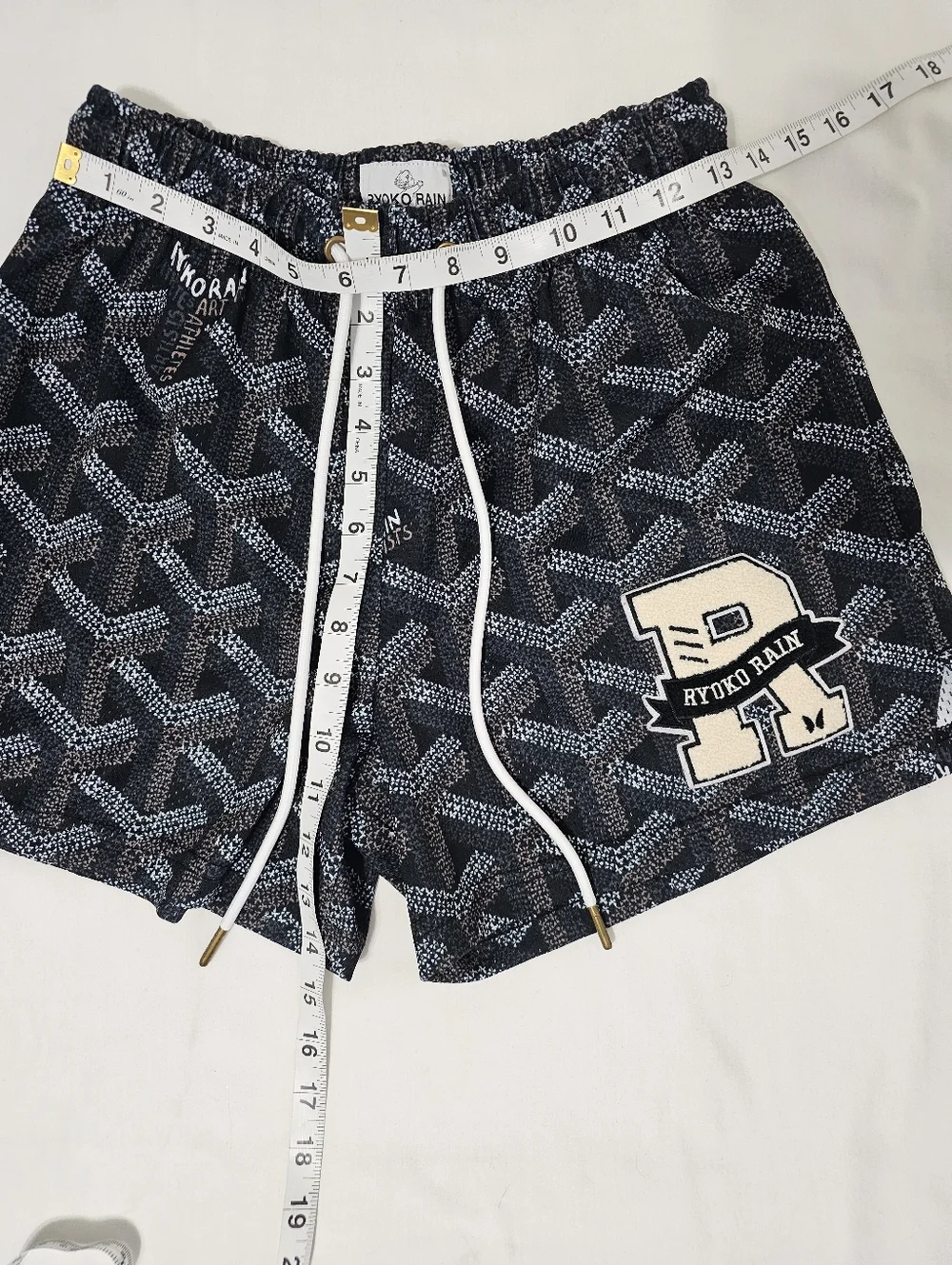 Ryoko Rain Patterned Athletic Shorts Size S Black White Streetwear - Picture 7 of 8